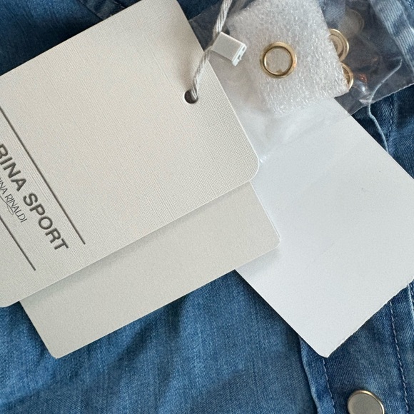 Marina Rinaldi Denim Button Down Size 16 NWT - Picture 9 of 9